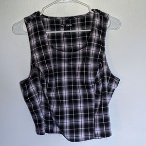 Hot Topic Plus Cropped Tank Top